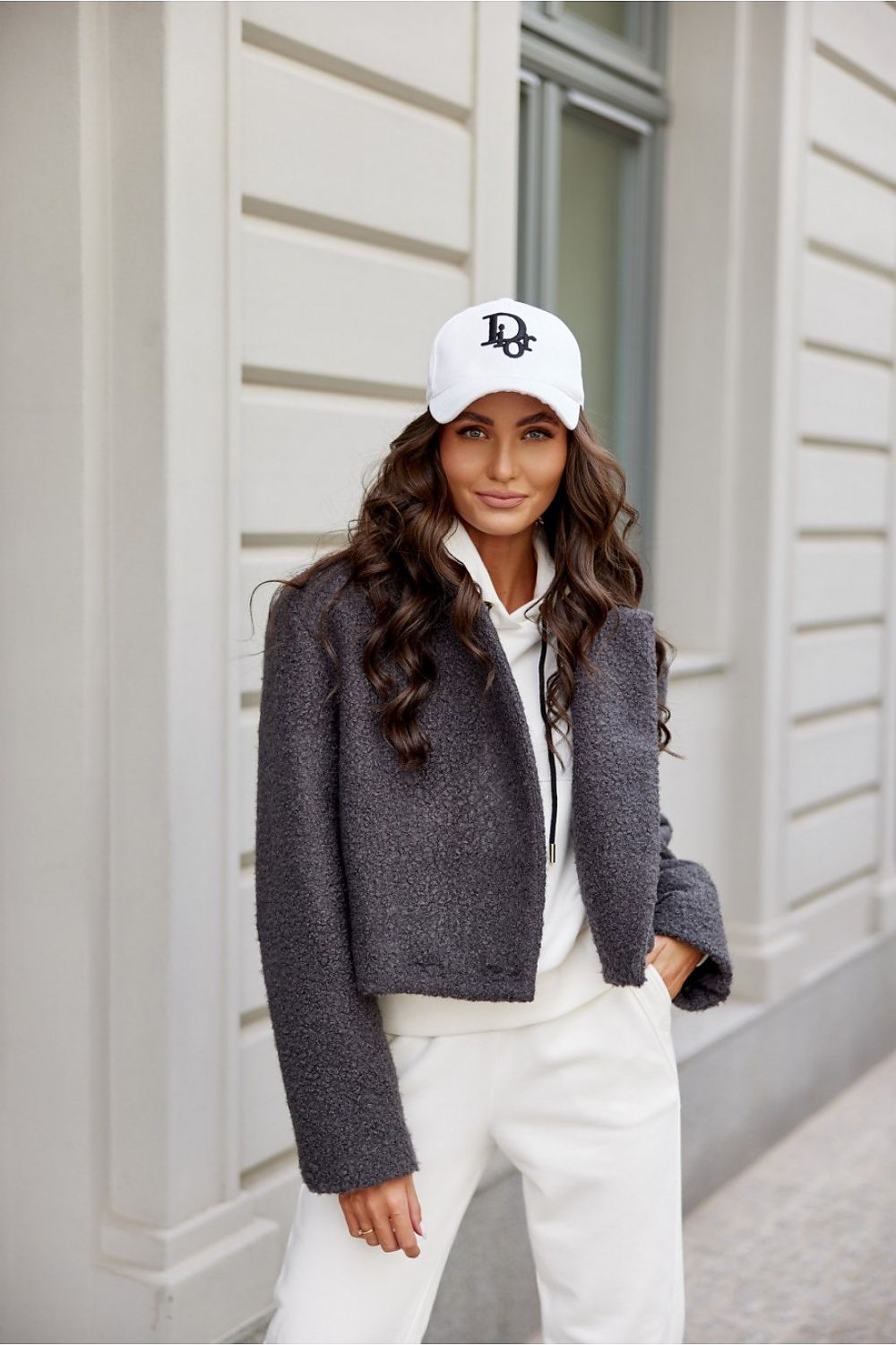 Cropped & Casual Autumn Jacket