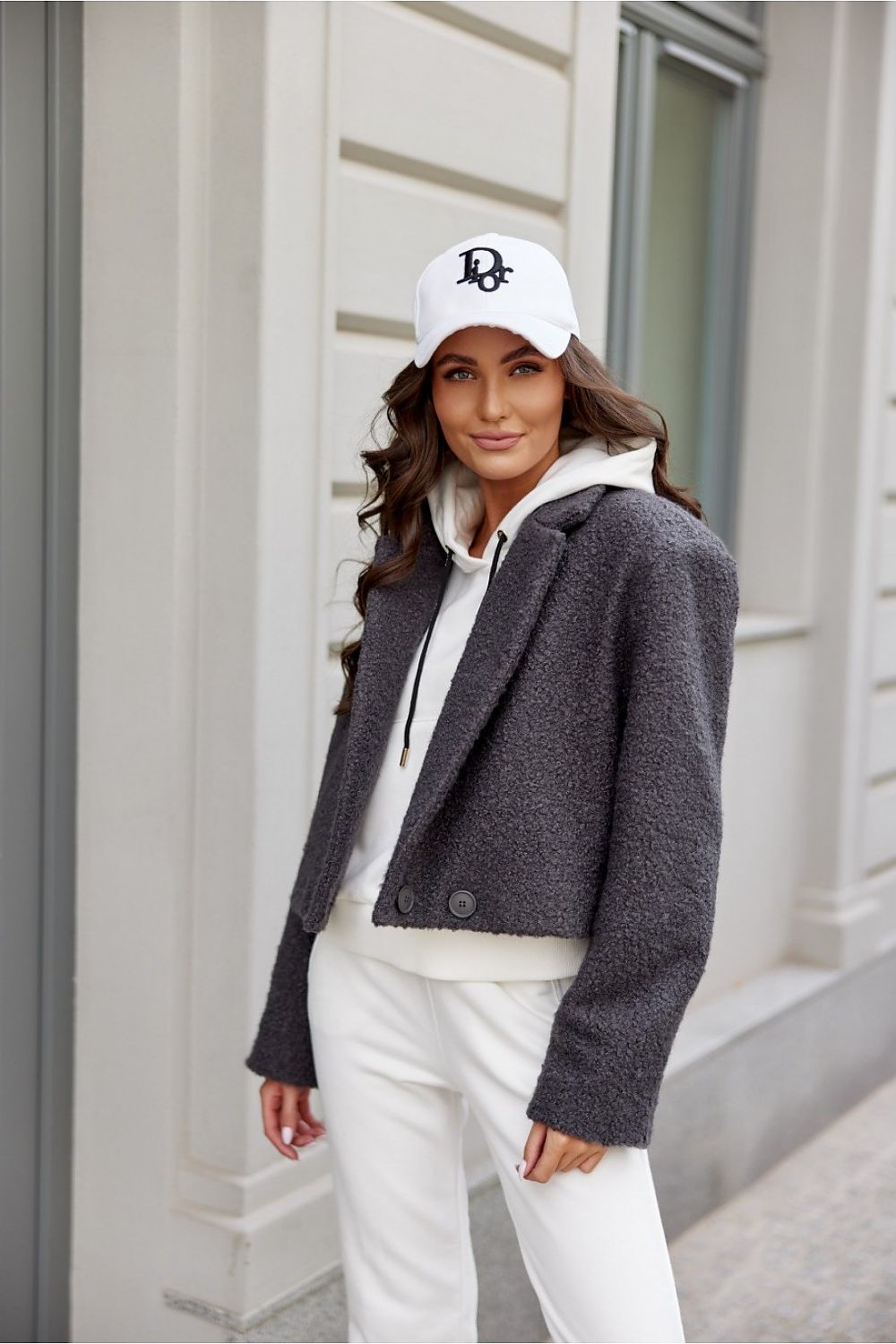 Cropped & Casual Autumn Jacket