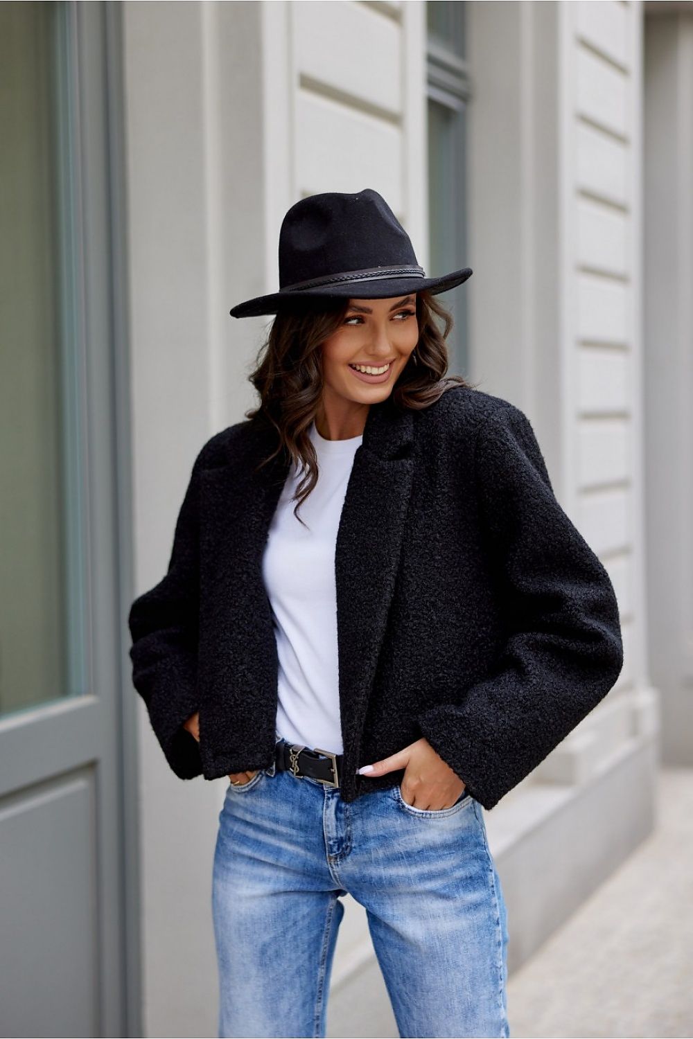 Cropped & Casual Autumn Jacket